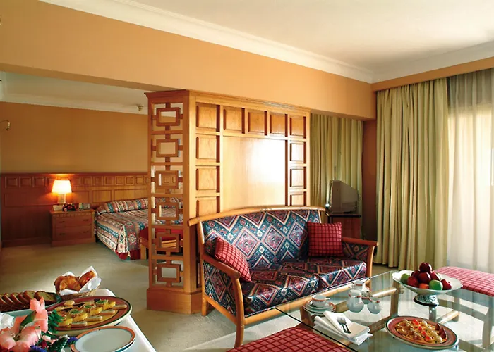 Otel Continental 5*