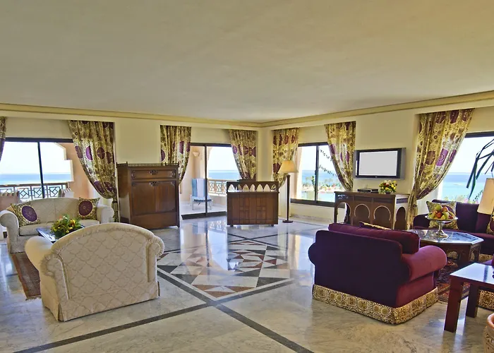 Otel Continental 5*